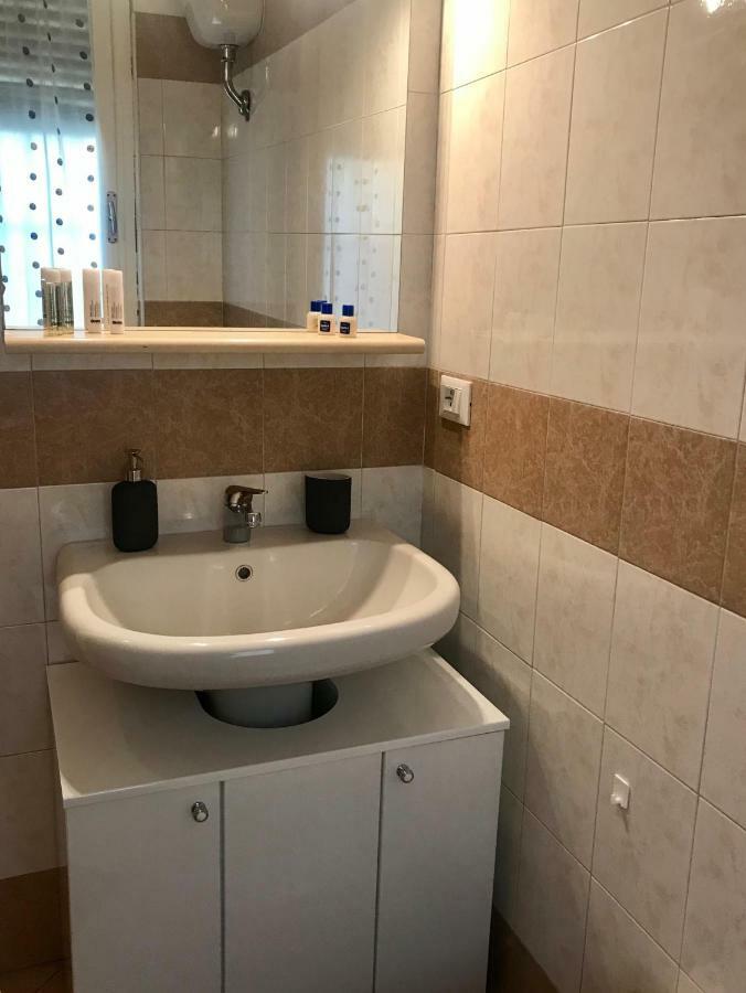 Cute Flat - Best Price - Wi Fi - Ac - Tv Florencia Exterior foto